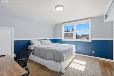 221 SE 109th Ave, Portland, OR 97216 - Photo 26