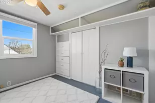 221 SE 109th Ave, Portland, OR 97216 - Photo 24