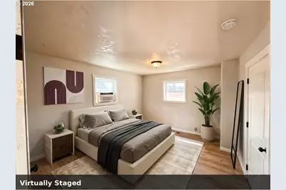 680 S 5th St, Harrisburg, OR 97446 - Photo 12