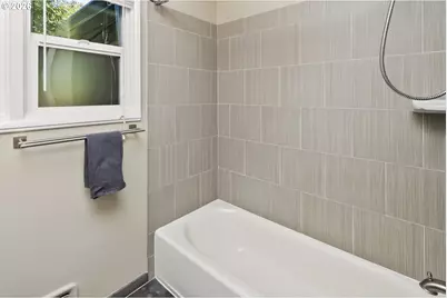 531 NE Church St, Portland, OR 97211 - Photo 24