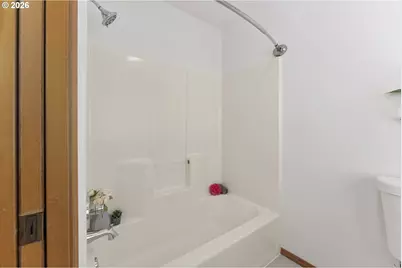 8453 SW 181st Ave, Beaverton, OR 97007 - Photo 30