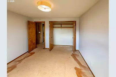 1886 Woodstock Cir, Salem, OR 97304 - Photo 12