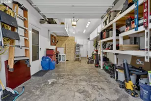 325 E Arlington St, Gladstone, OR 97027 - Photo 48