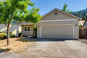 1847 S 61st St, Springfield, OR 97478 - Photo 1