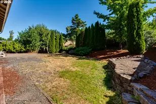 1847 S 61st St, Springfield, OR 97478 - Photo 38