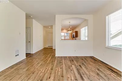 1847 S 61st St, Springfield, OR 97478 - Photo 10