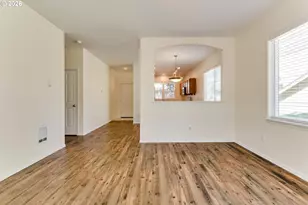 1847 S 61st St, Springfield, OR 97478 - Photo 10