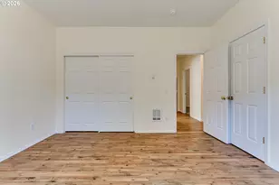 1847 S 61st St, Springfield, OR 97478 - Photo 26