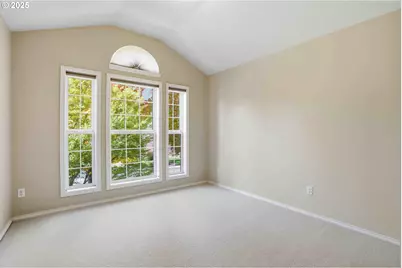 11060 SW Byrom Ter, Tualatin, OR 97062 - Photo 24