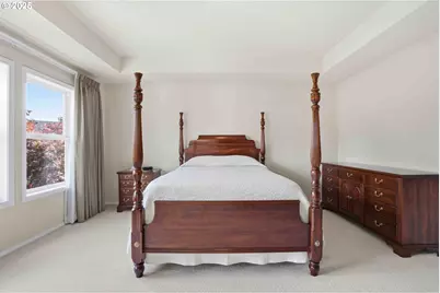 11060 SW Byrom Ter, Tualatin, OR 97062 - Photo 28