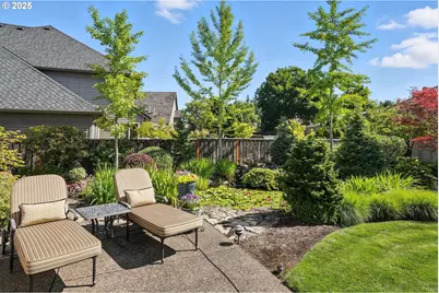 11060 SW Byrom Ter, Tualatin, OR 97062 - Photo 44