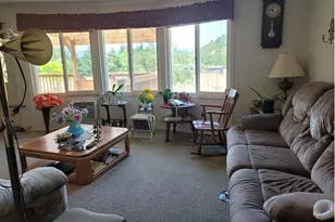 449 Evergreen Ridge Rd, Riddle, OR 97469 - Photo 10