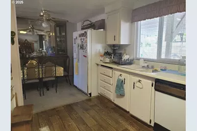 449 Evergreen Ridge Rd, Riddle, OR 97469 - Photo 4