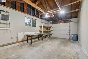 823 W Quinalt St, Springfield, OR 97477 - Photo 30
