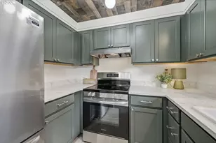 823 W Quinalt St, Springfield, OR 97477 - Photo 14