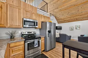 946 S Easy St, Rockaway Beach, OR 97136 - Photo 14