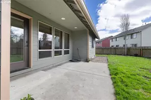 371 SW Kalmia Ave, Warrenton, OR 97146 - Photo 18