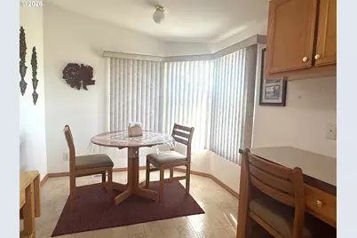 843 Stearns Ln, Oakland, OR 97462 - Photo 18