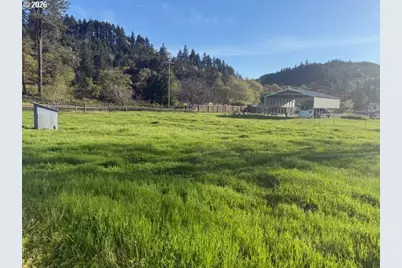 843 Stearns Ln, Oakland, OR 97462 - Photo 6