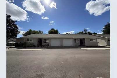 504 E 9th 14 St, Newberg, OR 97132 - Photo 2