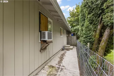 504 E 9th 14 St, Newberg, OR 97132 - Photo 18