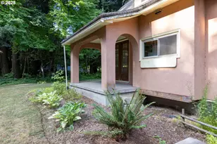 4878 Van Nuys Dr, Mt Hood Prkdl, OR 97041 - Photo 14