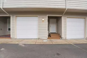 427 Harris Ln, Oregon City, OR 97045 - Photo 2