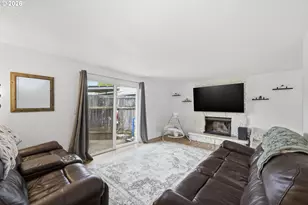 5225 Coetivy Ave, Eugene, OR 97402 - Photo 8