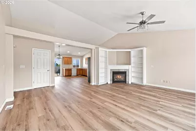 2624 NE 80th St, Vancouver, WA 98665 - Photo 2