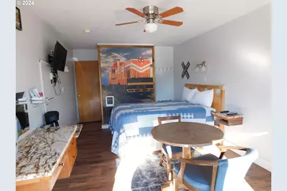 787 N Central Blvd, Coquille, OR 97423 - Photo 32