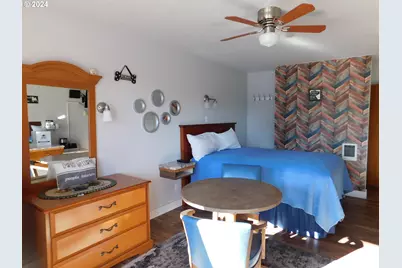 787 N Central Blvd, Coquille, OR 97423 - Photo 36