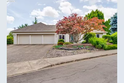 2390 NW Quail Ct, McMinnville, OR 97128 - Photo 2