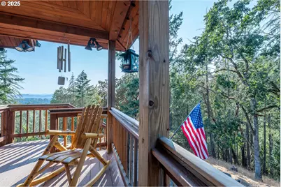 1435 Wilbur Rd, Roseburg, OR 97471 - Photo 4