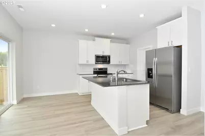 1328 NE 8th Ave, Battle Ground, WA 98604 - Photo 8