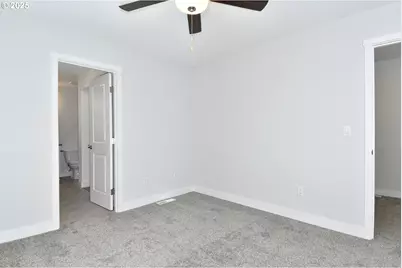 1328 NE 8th Ave, Battle Ground, WA 98604 - Photo 12