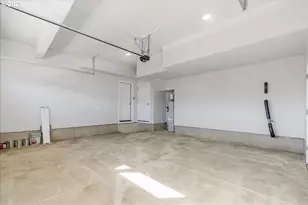 410 S Elm St, Yamhill, OR 97148 - Photo 30