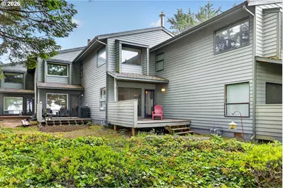 3250 NW Oceanview Dr #18, Newport, OR 97365 - Photo 2