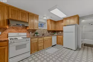 60750 Robinette Rd, Saint Helens, OR 97051 - Photo 20