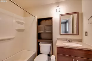 14807 NE 50th St, Vancouver, WA 98660 - Photo 8