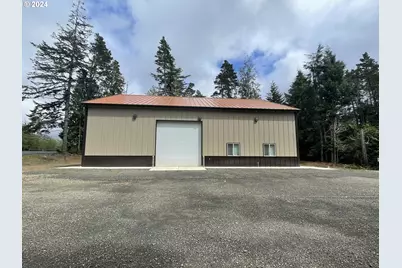 5129 N Loftus Rd, Florence, OR 97439 - Photo 2