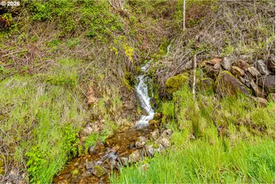 49985 McKenzie Hwy, Vida, OR 97488 - Photo 40