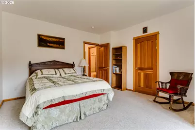 49985 McKenzie Hwy, Vida, OR 97488 - Photo 30