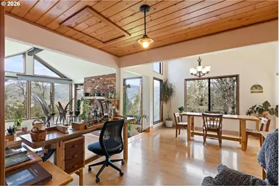 755 Plin St, Myrtle Creek, OR 97457 - Photo 10