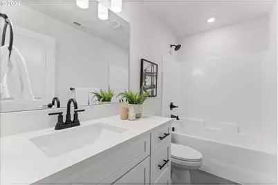 6305 SE Chloe Rose Way, Milwaukie, OR 97267 - Photo 16