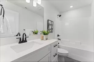 6305 SE Chloe Rose Wy, Milwaukie, OR 97267 - Photo 16