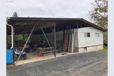 5956 Buckhorn Rd, Roseburg, OR 97470 - Photo 24