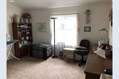 5956 Buckhorn Rd, Roseburg, OR 97470 - Photo 16