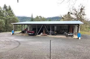 5956 Buckhorn Rd, Roseburg, OR 97470 - Photo 20