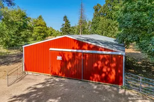 12654 Woodpecker Dr, Turner, OR 97392 - Photo 2