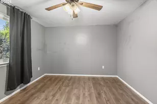 428 S 2nd Pl, Kalama, WA 98625 - Photo 18